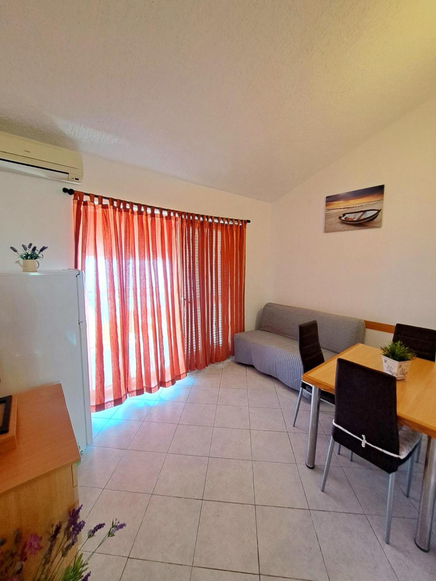 טרוגיר Apartments Toni מראה חיצוני תמונה